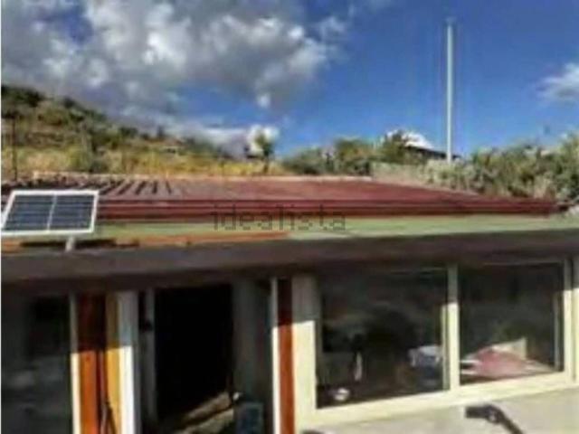 Case e ville in vendita di 145 m² in Contrada Mare Provvido