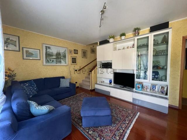 Case e ville in vendita di 146 m²