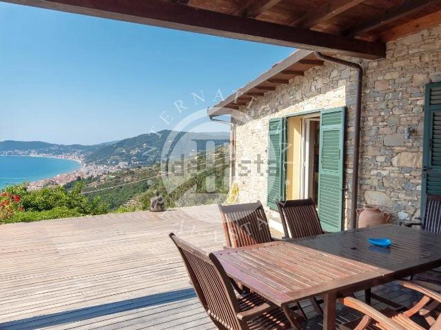 Case e ville in vendita di 147 m²