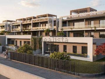 Case e ville in vendita di 147 m² in Viale Chieti, 32