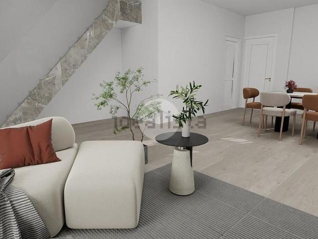 Case e ville in vendita di 148 m² in Via Paolo VI, 1