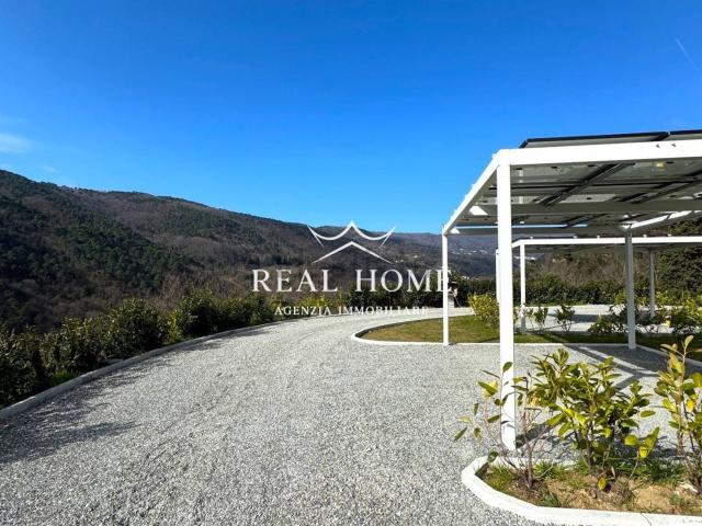 Case e ville in vendita di 148 m² in Via Pieve a Celle