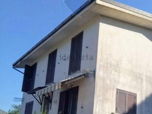 Case e ville in vendita di 149 m²