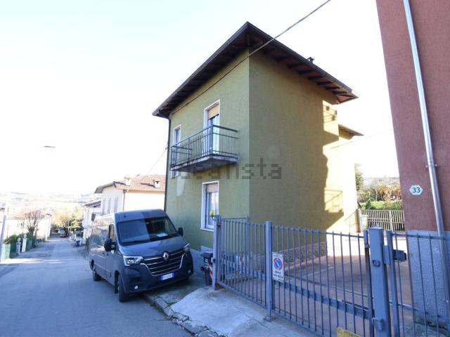 Case e ville in vendita di 149 m² in Via Bottego, 31