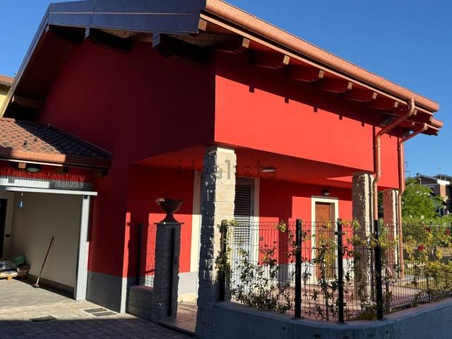 Case e ville in vendita di 150 m²