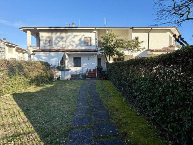 Case e ville in vendita di 150 m²