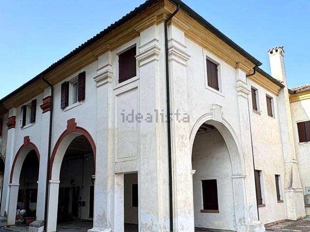 Case e ville in vendita di 150 m²