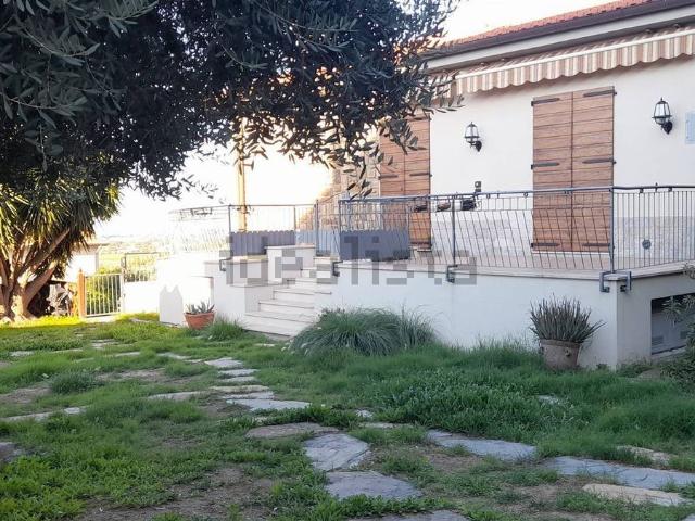 Case e ville in vendita di 150 m²