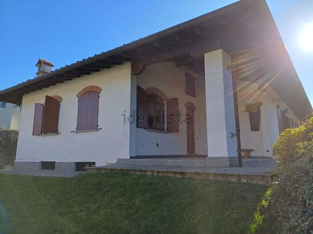 Case e ville in vendita di 150 m²