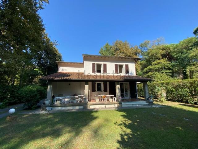 Case e ville in vendita di 150 m²