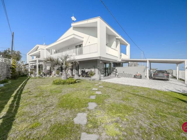 Case e ville in vendita di 150 m²