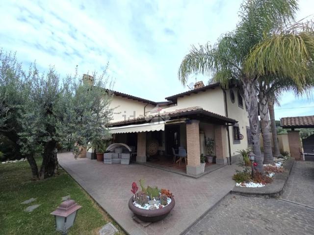 Case e ville in vendita di 150 m²