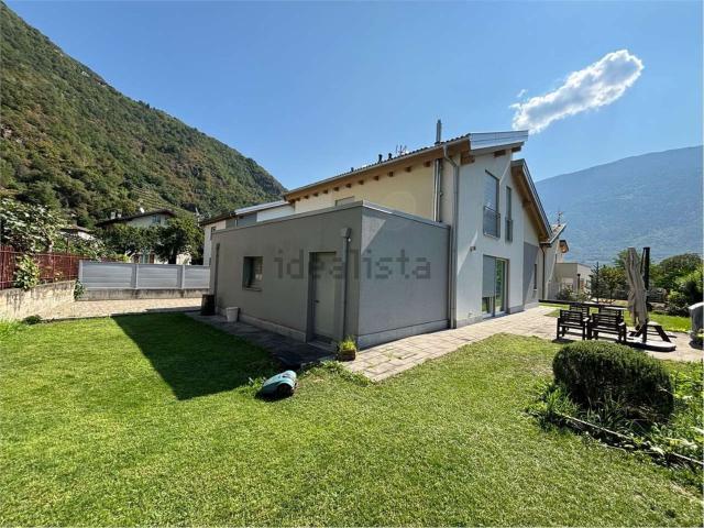 Case e ville in vendita di 150 m² in Via San Rocco, 56