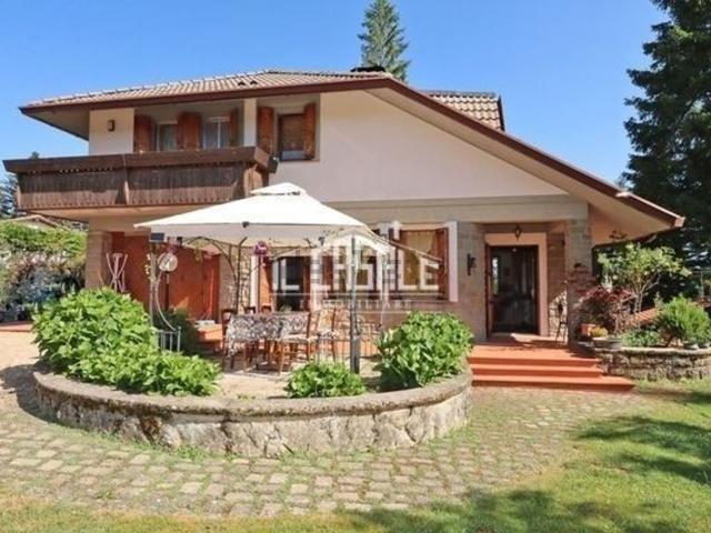 Case e ville in vendita di 150 m²