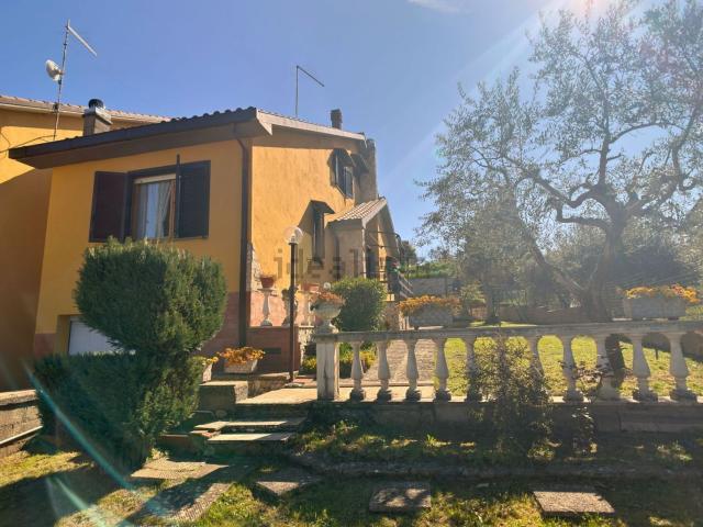 Case e ville in vendita di 150 m²