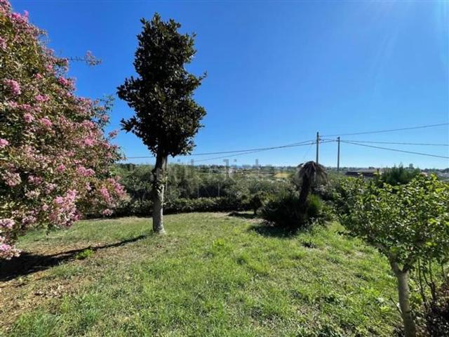 Case e ville in vendita di 150 m² in Via Civita