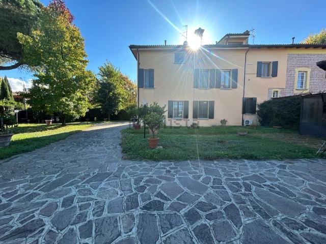 Case e ville in vendita di 150 m² in Via Antonio Cavalieri Ducati, 5