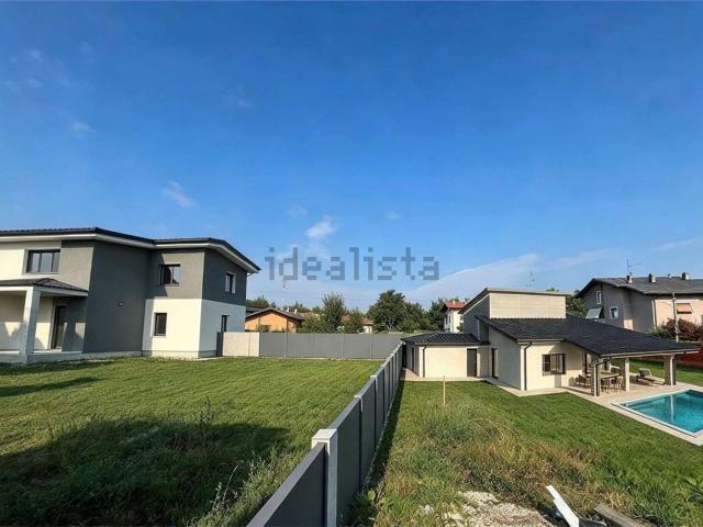Case e ville in vendita di 150 m² in Via Antonio Gramsci