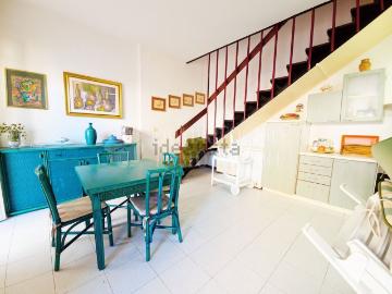 Case e ville in vendita di 150 m² in Via Abruzzo, 8
