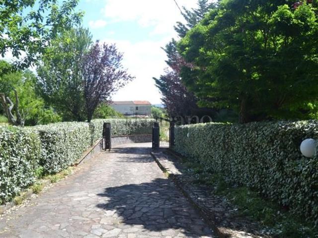 Case e ville in vendita di 150 m² in Via Giuseppe Mazzini