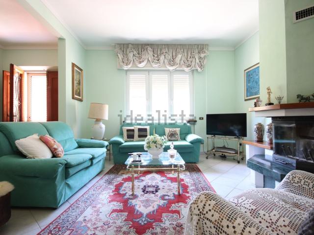 Case e ville in vendita di 150 m² in Via di Liso, 6