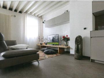 Case e ville in vendita di 150 m² in Via Francesco Maria Preti
