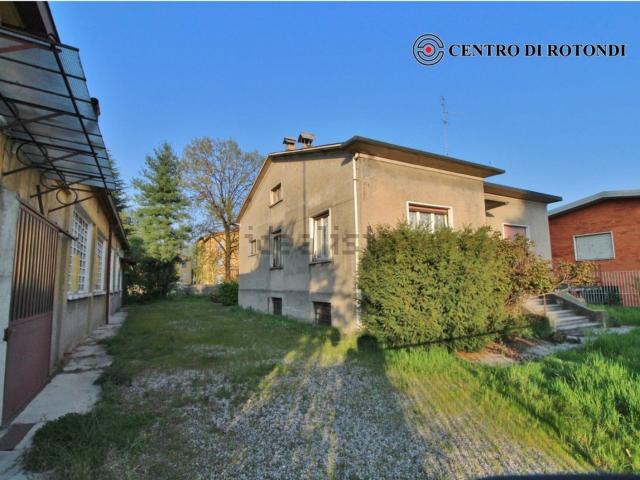 Case e ville in vendita di 150 m² in Via IV Novembre, 61