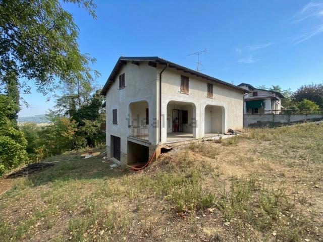 Case e ville in vendita di 150 m² in Via J. F. Kennedy