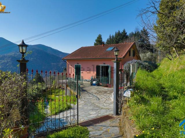 Case e ville in vendita di 150 m² in Via Liquara, 10