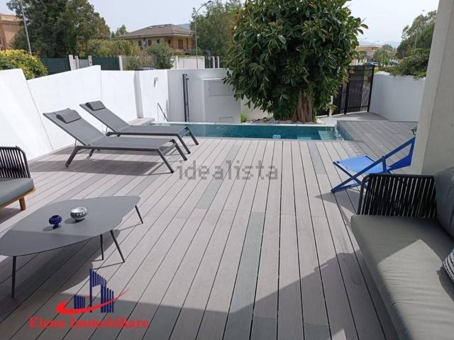 Case e ville in vendita di 150 m² in Via Mondello