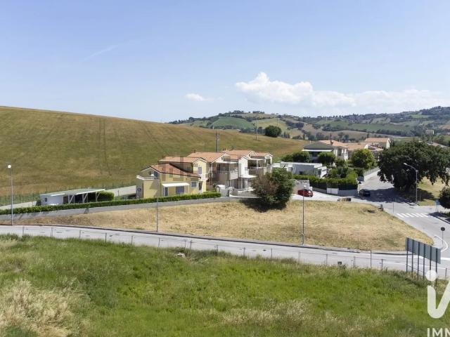 Case e ville in vendita di 150 m² in Via Mia Martini