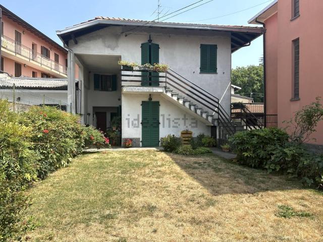Case e ville in vendita di 150 m² in Via Quara, 5