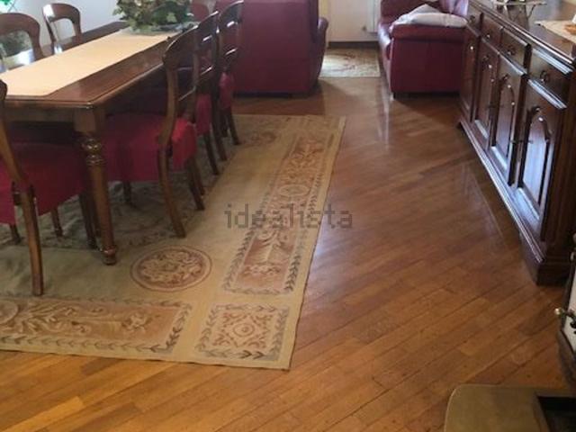 Case e ville in vendita di 150 m² in Via Roma