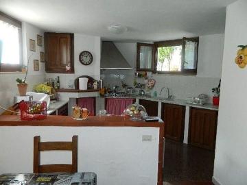 Case e ville in vendita di 150 m² in Viale Monzoni, 23