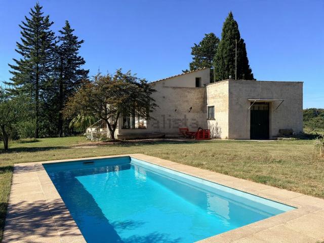 Case e ville in vendita di 150 m² in Contrada Bosco Difesa Grande