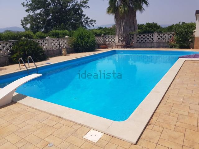 Case e ville in vendita di 150 m² in Contrada Fossa