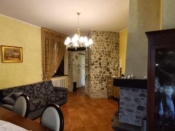 Case e ville in vendita di 150 m² in Contrada Guglia, 55