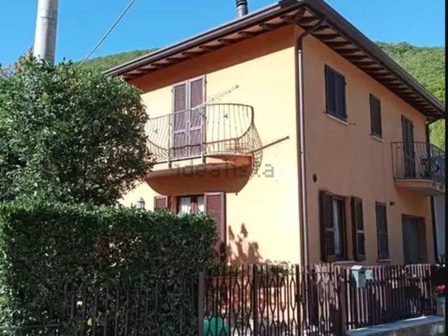 Case e ville in vendita di 150 m² in Località Bagnara