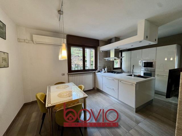 Case e ville in vendita di 150 m² in Via Silvestro Lega, 4