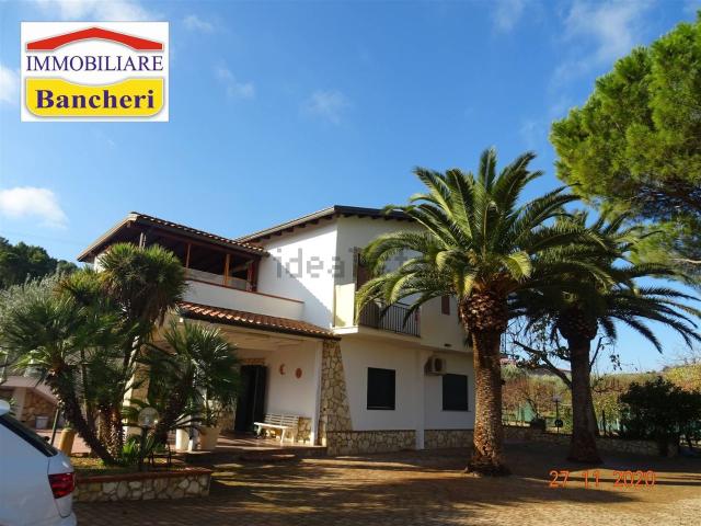 Case e ville in vendita di 150 m² in Strada Provinciale 40