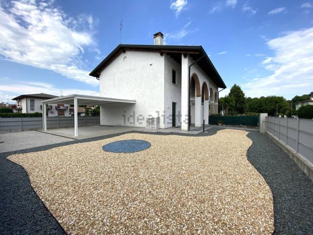 Case e ville in vendita di 151 m²