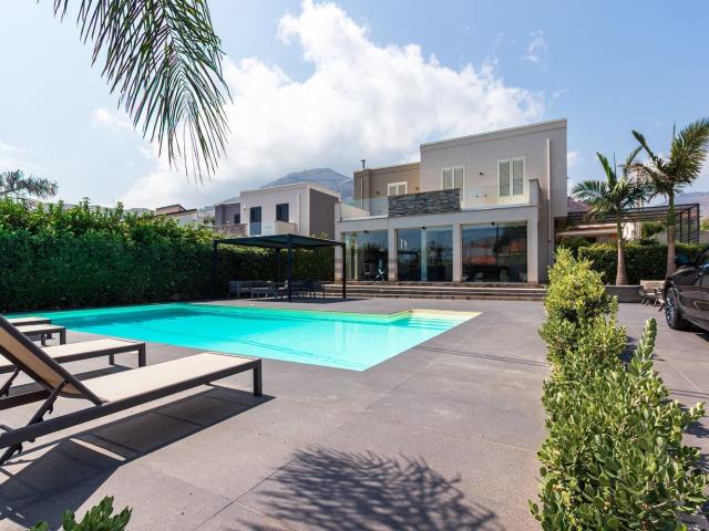 Case e ville in vendita di 151 m² in Via Chiesazza Sperone