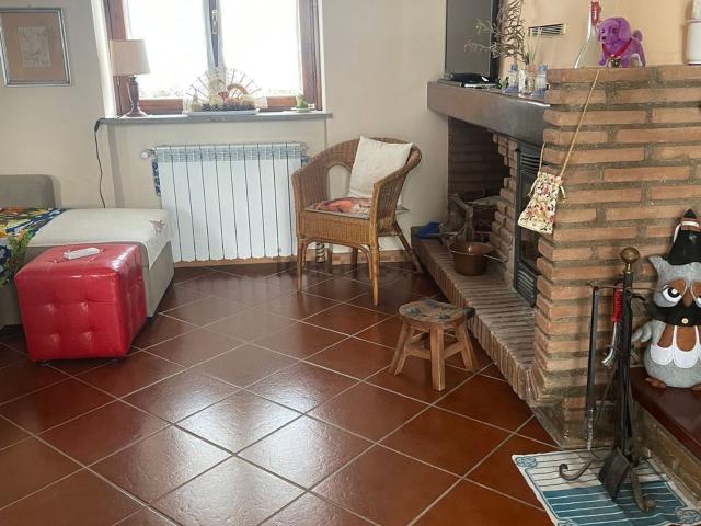Case e ville in vendita di 151 m² in Via dei Citaredi