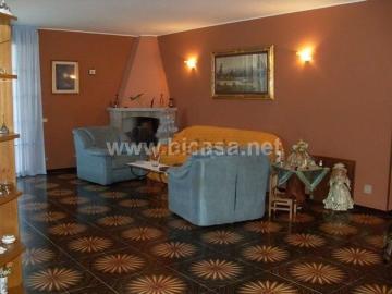 Case e ville in vendita di 1523 m² in Via Cappone