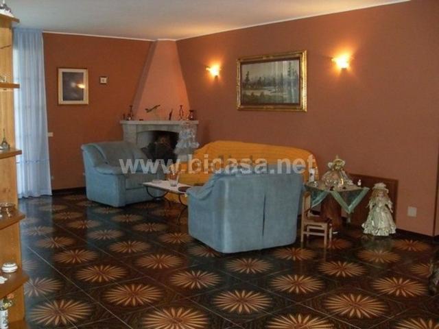 Case e ville in vendita di 1523 m² in Via Cappone