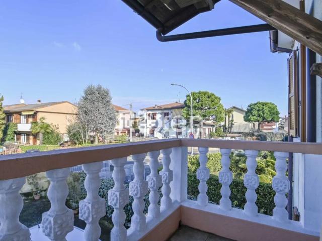 Case e ville in vendita di 153 m² in Via Cimaripa, 17