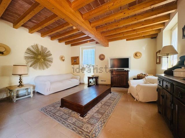 Case e ville in vendita di 153 m² in Via Giuseppe Terni