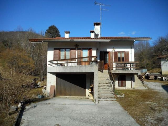 Case e ville in vendita di 154 m²