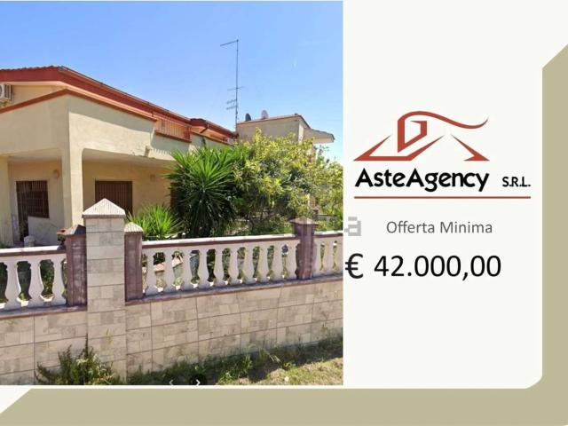 Case e ville in vendita di 154 m² in Via Amilcare Ponchielli, 42