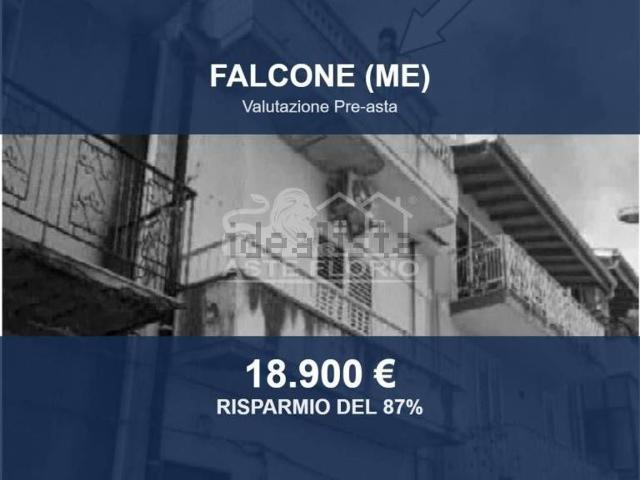 Case e ville in vendita di 154 m² in Via Messina, 8